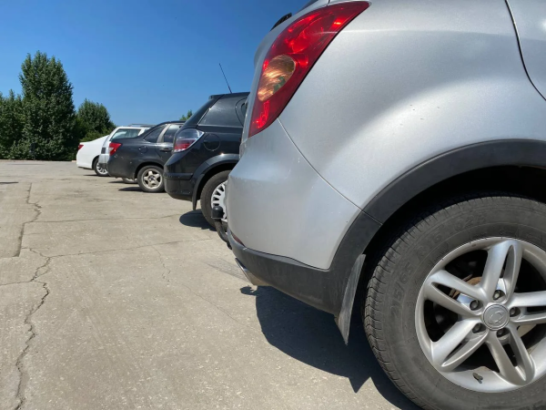 Автоэксперт объяснил, как сэкономить бензин при езде по городу