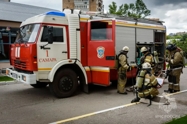 За сутки в Самарской области произошло 13 пожаров