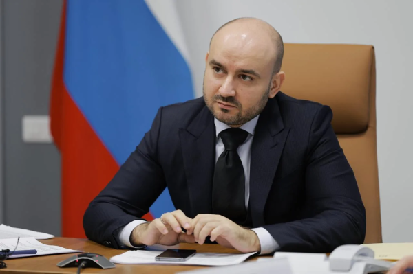 Вячеслав Федорищев поздравил медработников с профессиональным праздником